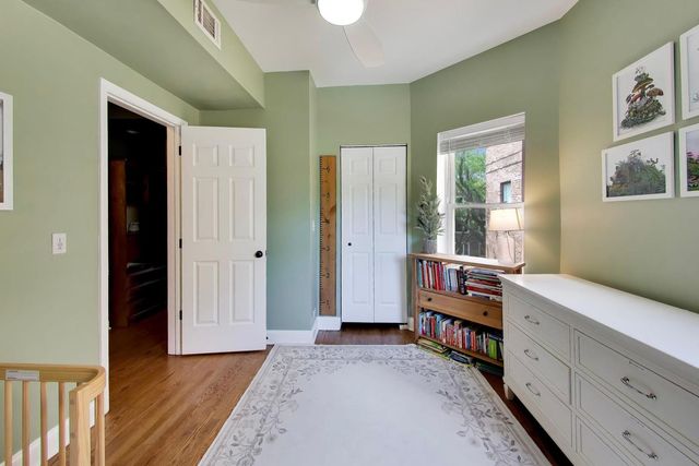 1442 W Jonquil Terrace 3, Chicago, IL 60626