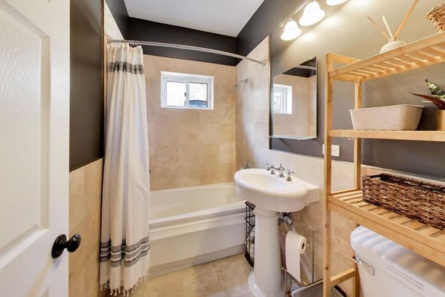 1442 W Jonquil Terrace 3, Chicago, IL 60626