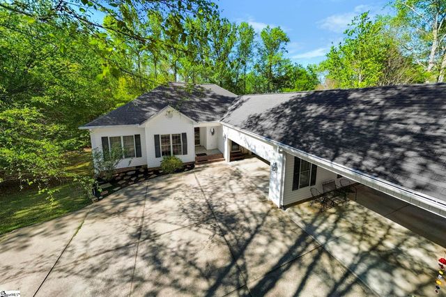 181 Lake Drive, Greer, SC 29651