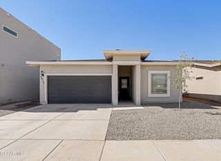 5913 Ruidoso Downs Street, El Paso, TX 79932