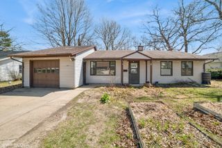 127 Tilton Park Drive, Dekalb, IL 60115