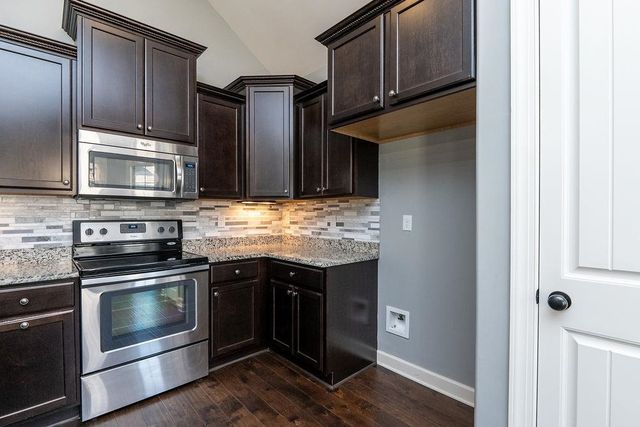 7116 GRASSLAND CV, Bartlett, TN 38002