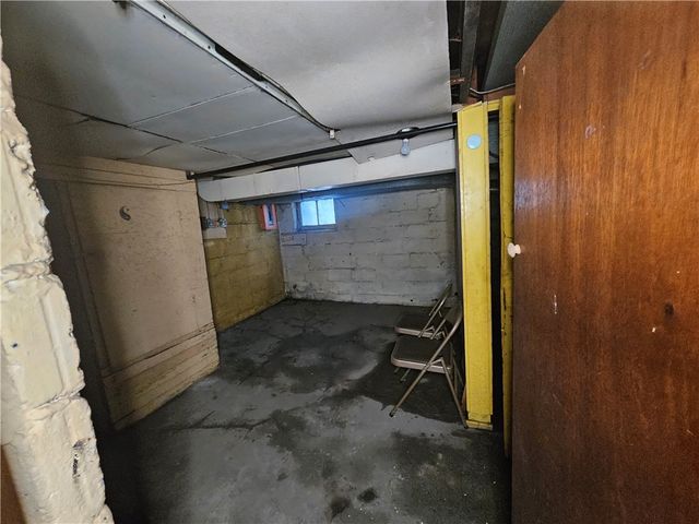 5515 Hobart St, Squirrel Hill, PA 15217