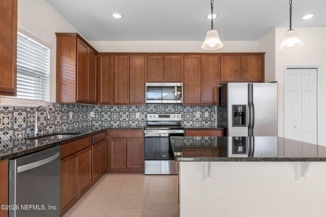 3 OAKLEAF Way, Palm Coast, FL 32137