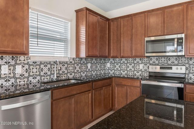 3 OAKLEAF Way, Palm Coast, FL 32137