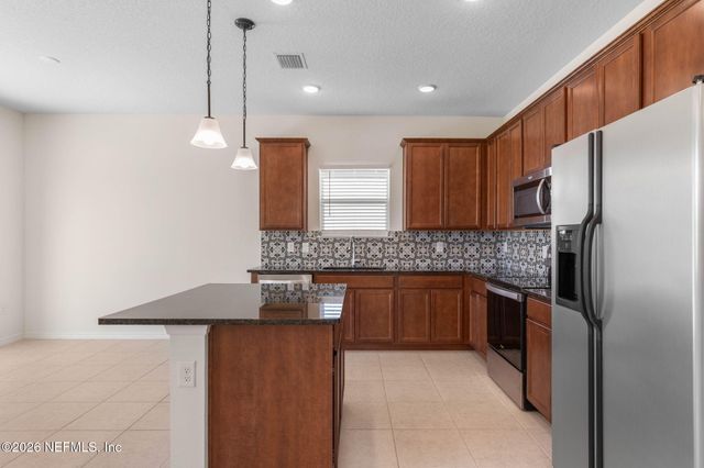 3 OAKLEAF Way, Palm Coast, FL 32137