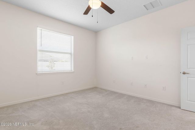 3 OAKLEAF Way, Palm Coast, FL 32137