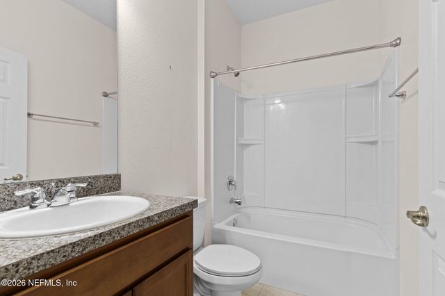 3 OAKLEAF Way, Palm Coast, FL 32137