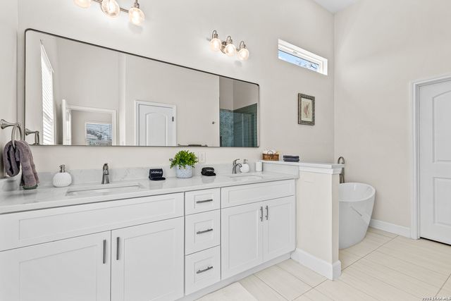 1018 Wyoming, San Antonio, TX 78203