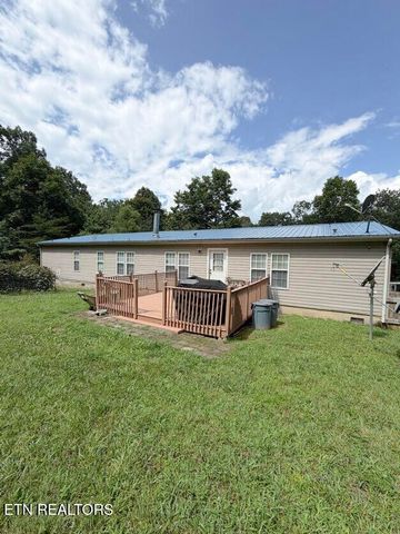 133 Thompson Rd, Crossville, TN 38571