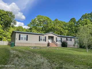 133 Thompson Rd, Crossville, TN 38571