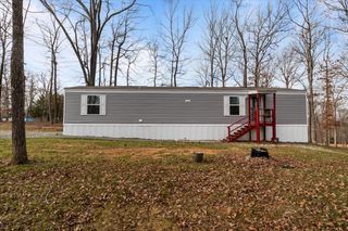 316 Friendship Dr, Tennessee Ridge, TN 37178