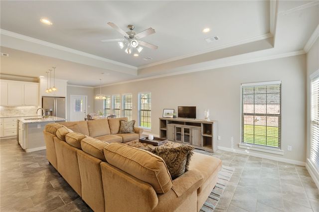 3081 Peterson Circle, Bryan, TX 77802