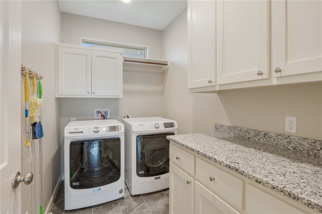 3081 Peterson Circle, Bryan, TX 77802