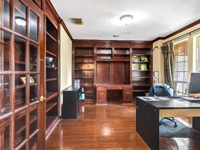 2911 Samantha Cove Court, Katy, TX 77494