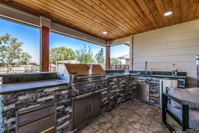 2287 Sun Chase, New Braunfels, TX 78130