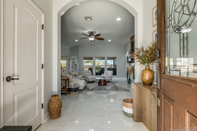 2287 Sun Chase, New Braunfels, TX 78130