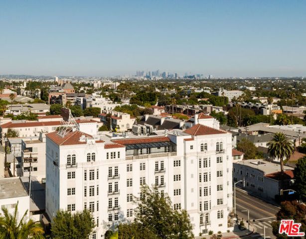 1302 Sweetzer Avenue 603, West Hollywood, CA 90046