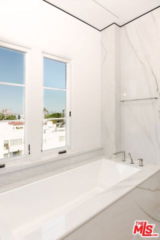 1302 Sweetzer Avenue 603, West Hollywood, CA 90046