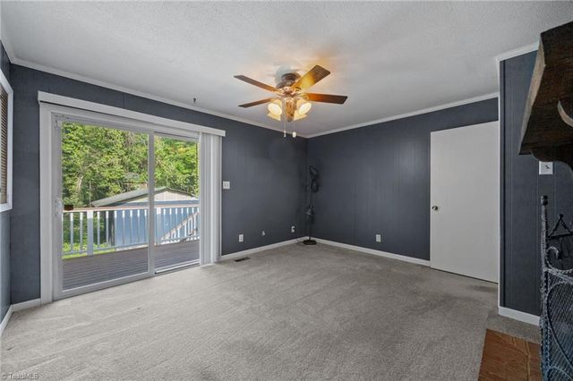 204 Kyle Road, Winston-salem, NC 27104