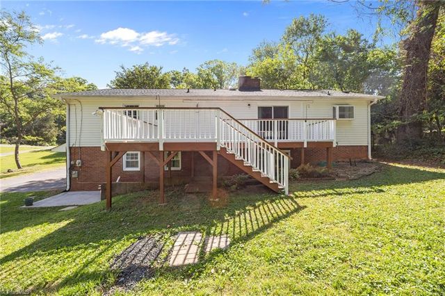 204 Kyle Road, Winston-salem, NC 27104