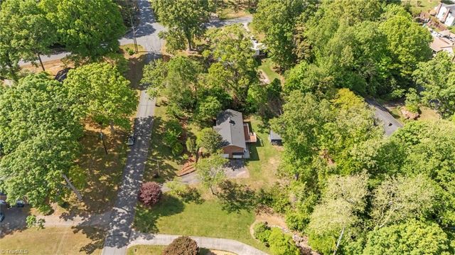 204 Kyle Road, Winston-salem, NC 27104