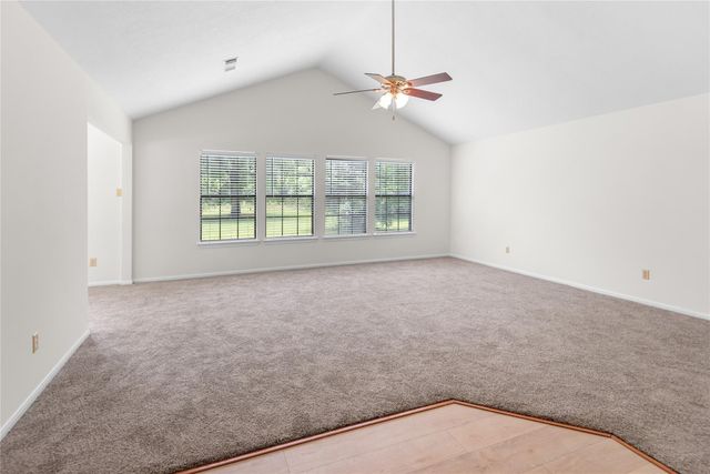 211 Brantley Lane, Magnolia, TX 77354