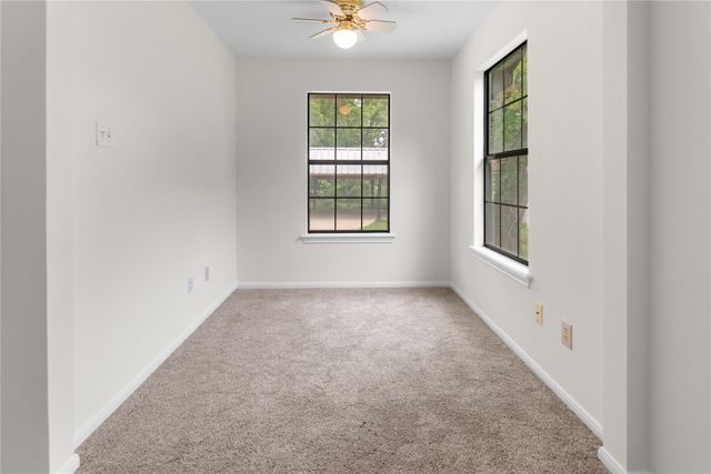 211 Brantley Lane, Magnolia, TX 77354