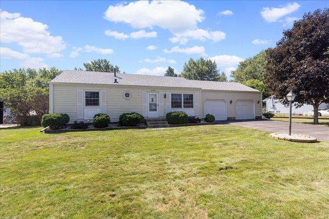 6796 161st Street W, Rosemount, MN 55068