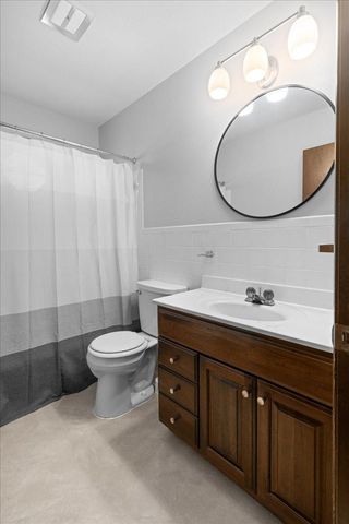6796 161st Street W, Rosemount, MN 55068
