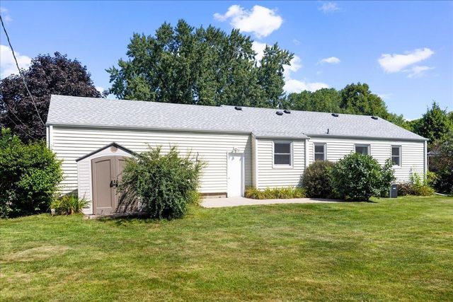 6796 161st Street W, Rosemount, MN 55068