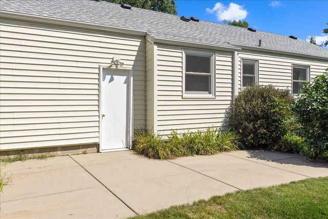 6796 161st Street W, Rosemount, MN 55068