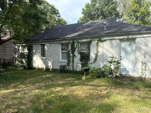 422 S Harvey Avenue, St Louis, MO 63135