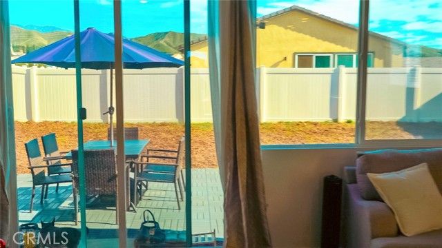 1352 Fiddleleaf, Banning, CA 92220