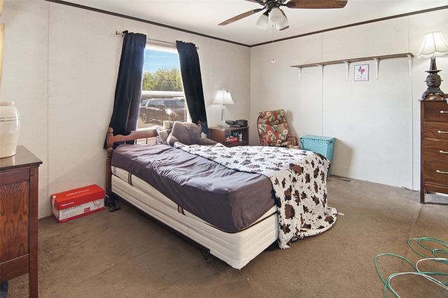 106 Choctaw Ridge, Weatherford, TX 76085