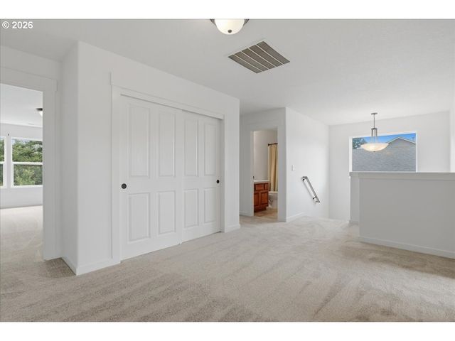 6905 Ne 104TH Way, Vancouver, WA 98686
