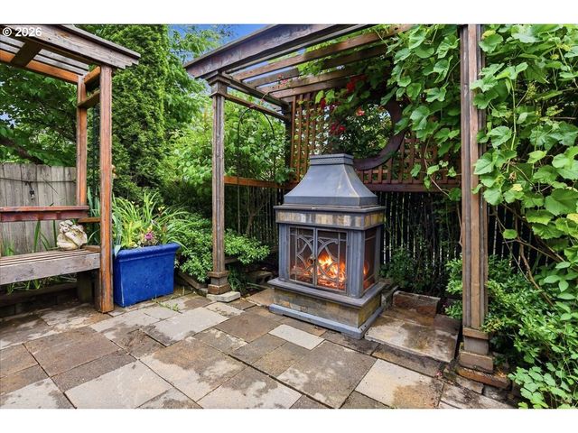 6905 Ne 104TH Way, Vancouver, WA 98686