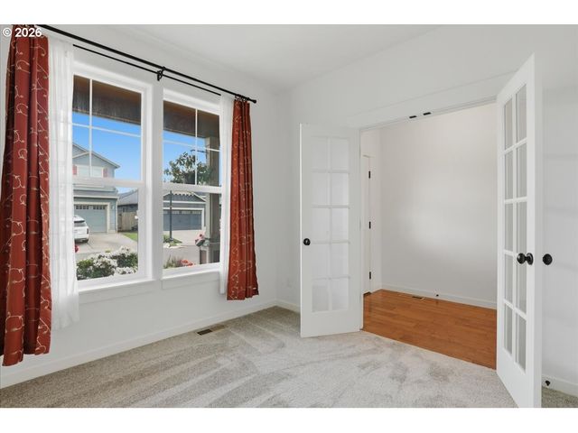 6905 Ne 104TH Way, Vancouver, WA 98686