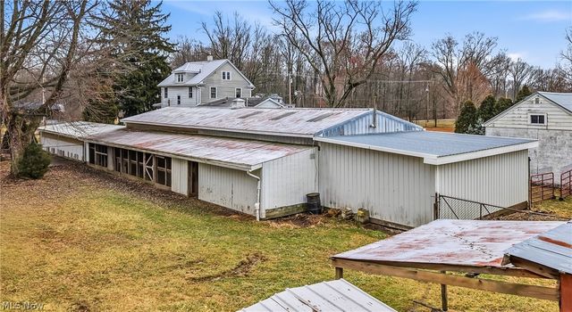 8539 Schubert Avenue NE, Alliance, OH 44601