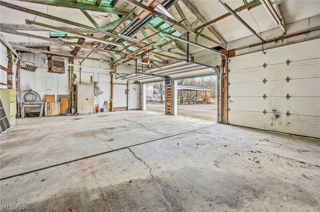 8539 Schubert Avenue NE, Alliance, OH 44601