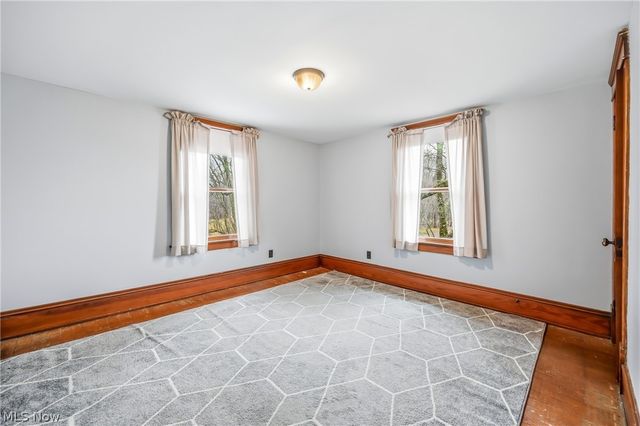 8539 Schubert Avenue NE, Alliance, OH 44601