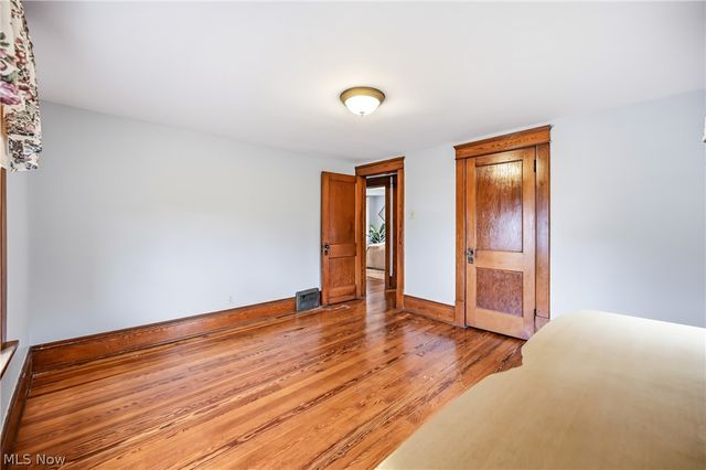 8539 Schubert Avenue NE, Alliance, OH 44601