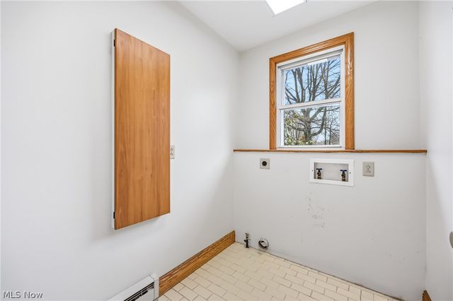 8539 Schubert Avenue NE, Alliance, OH 44601