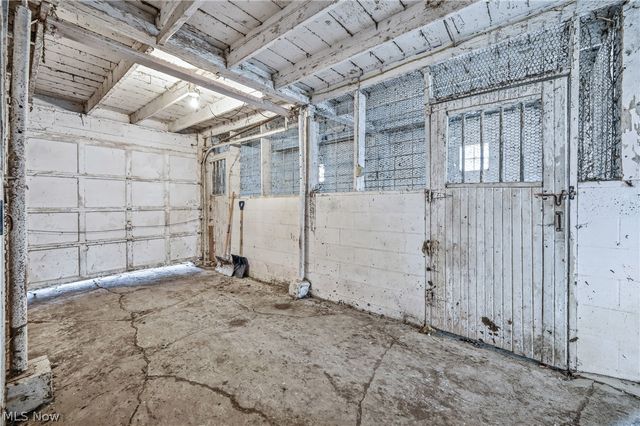 8539 Schubert Avenue NE, Alliance, OH 44601