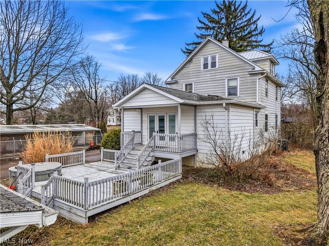 8539 Schubert Avenue NE, Alliance, OH 44601