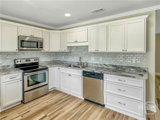 1616 Rosemary Street, Savannah, GA 31415