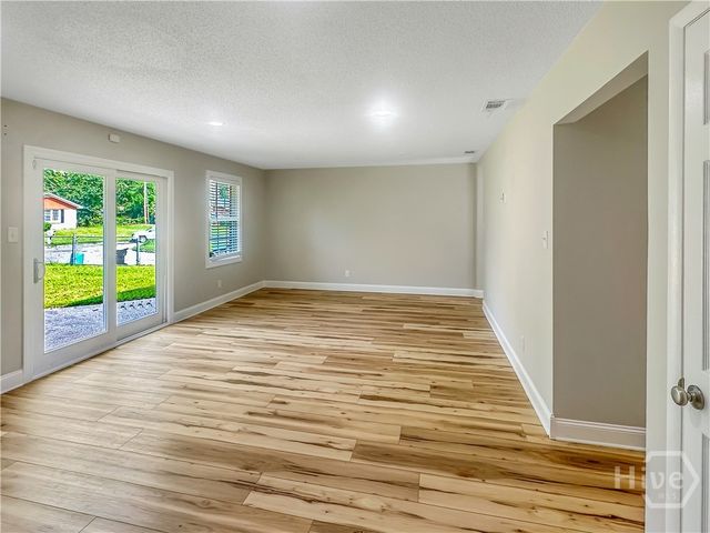 1616 Rosemary Street, Savannah, GA 31415