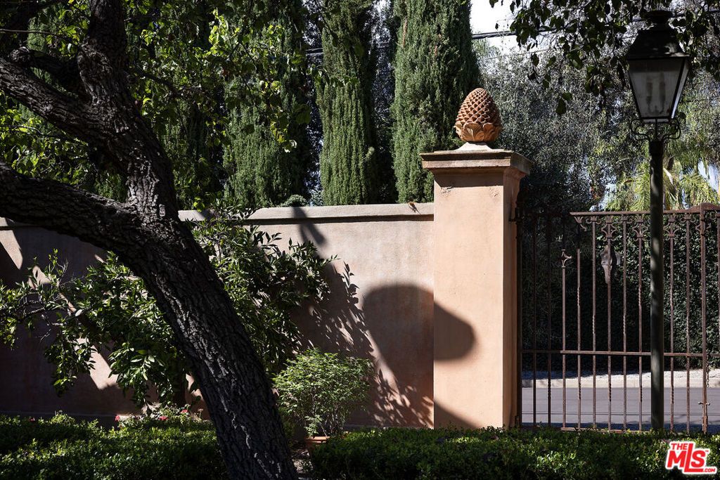 445 Columbia Street, South Pasadena, CA 91030 — photo 2