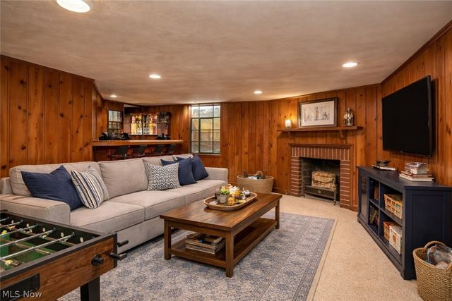 321 19th Street NW, Canton, OH 44709