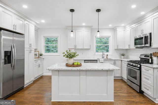 1703 Barrett Drive NW, Atlanta, GA 30318
